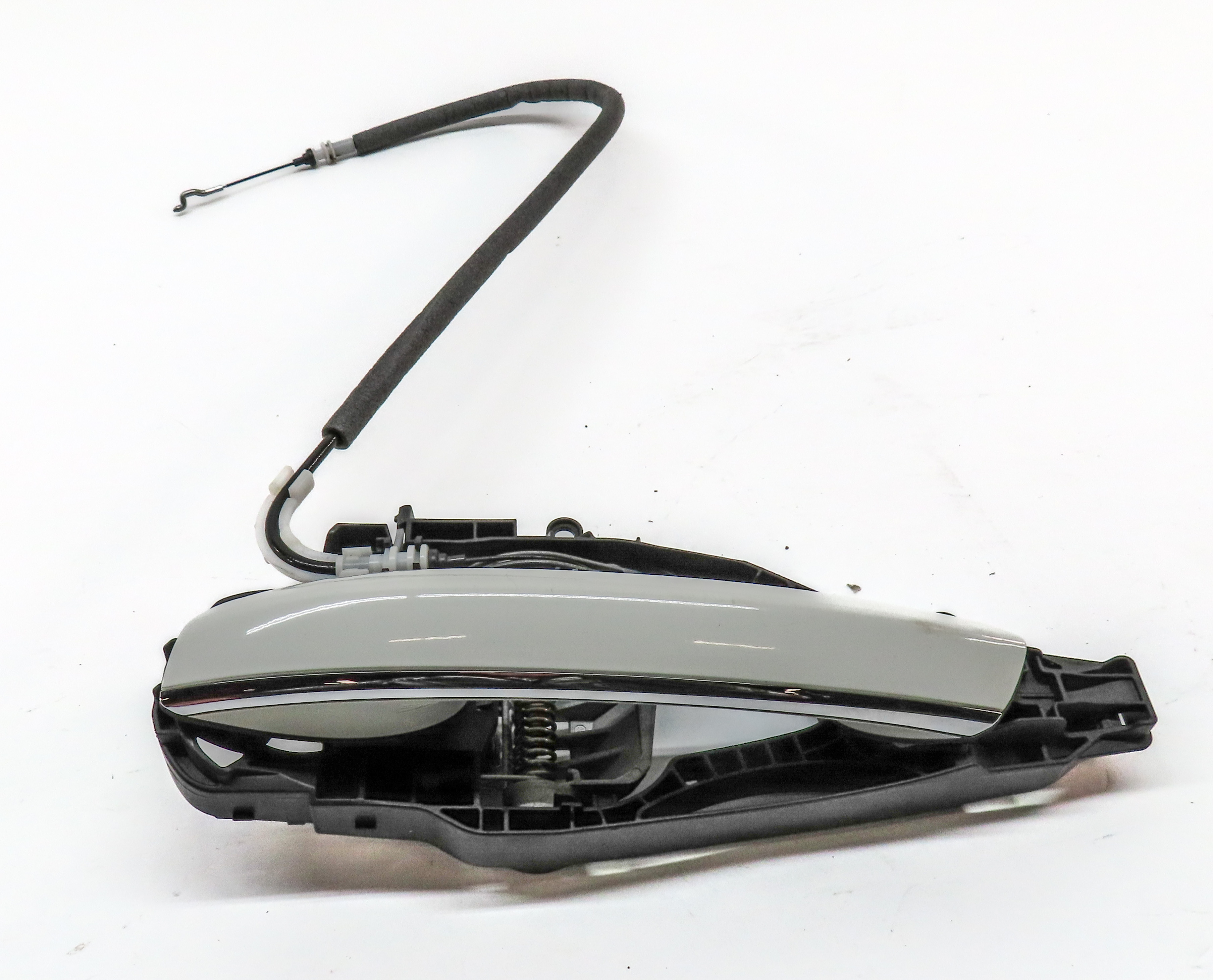 2016-2019 BMW 7 SERIES (G11) REAR LEFT DRIVER EXTERIOR DOOR HANDLE (White) — exact item pictured
